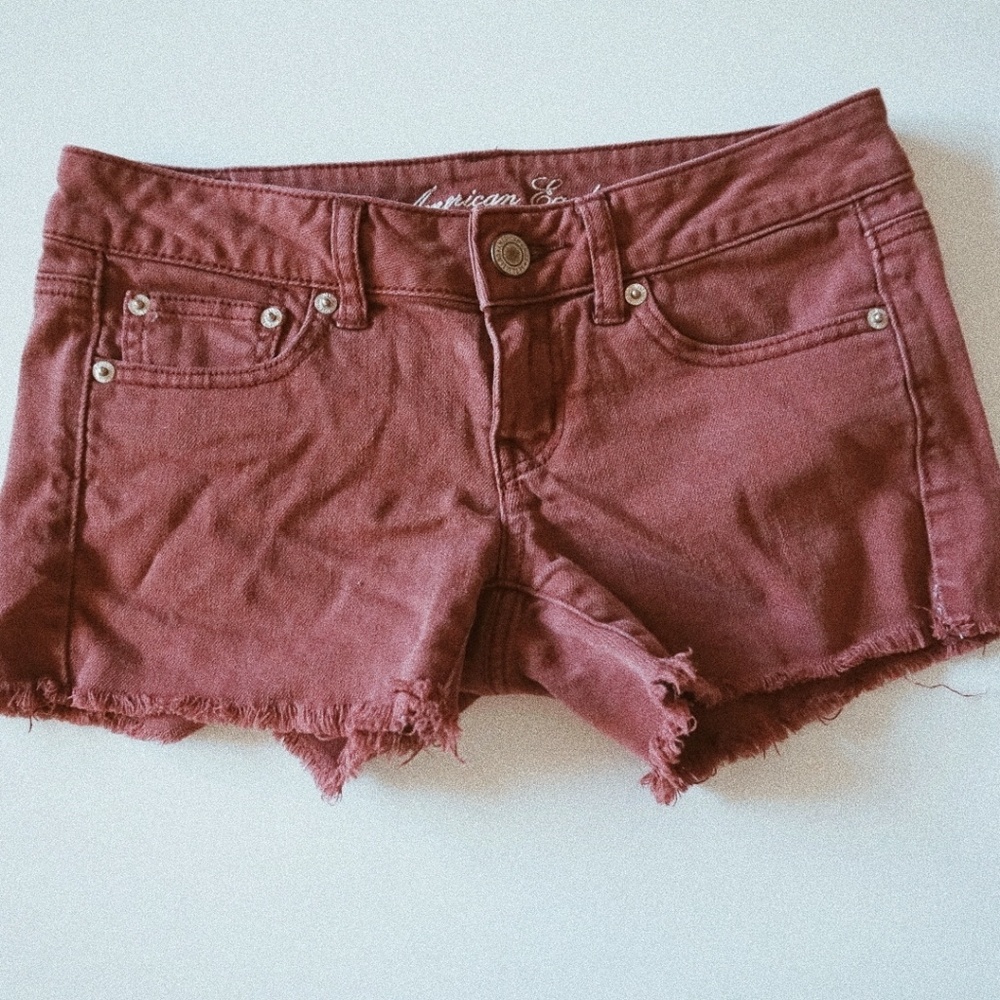 American Eagle Burgundy shorts